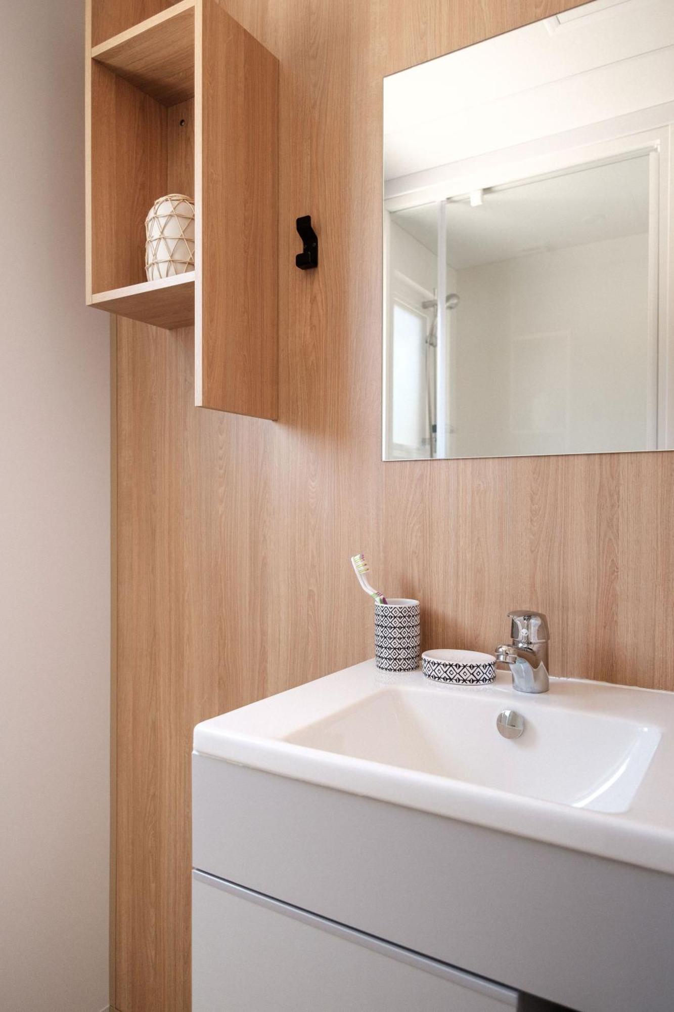 Slow Village Oleron 4*